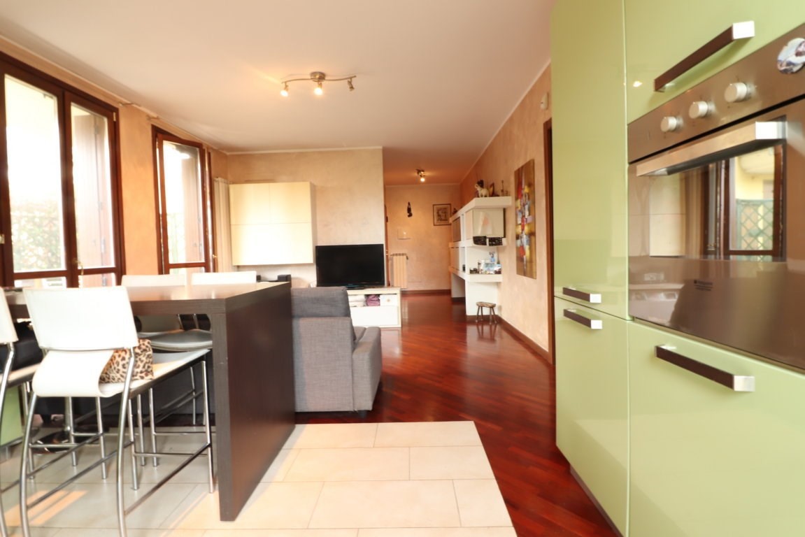 Bilocale con giardino in vendita a Busnago(MB)