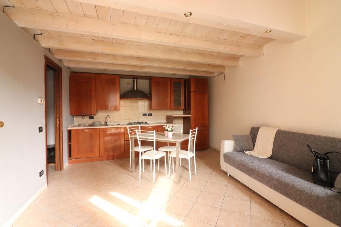Monolocale in affitto a Robbiate (LC)
